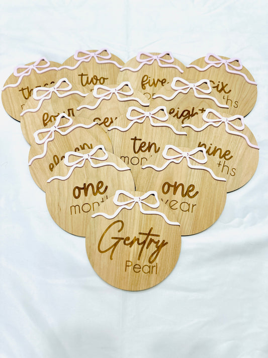 Ribbons & Bows Milestone Wooden Baby Monthly Photo Props